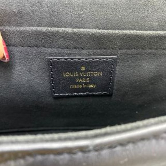 Louis Vuitton Wave - Picture 10 of 14